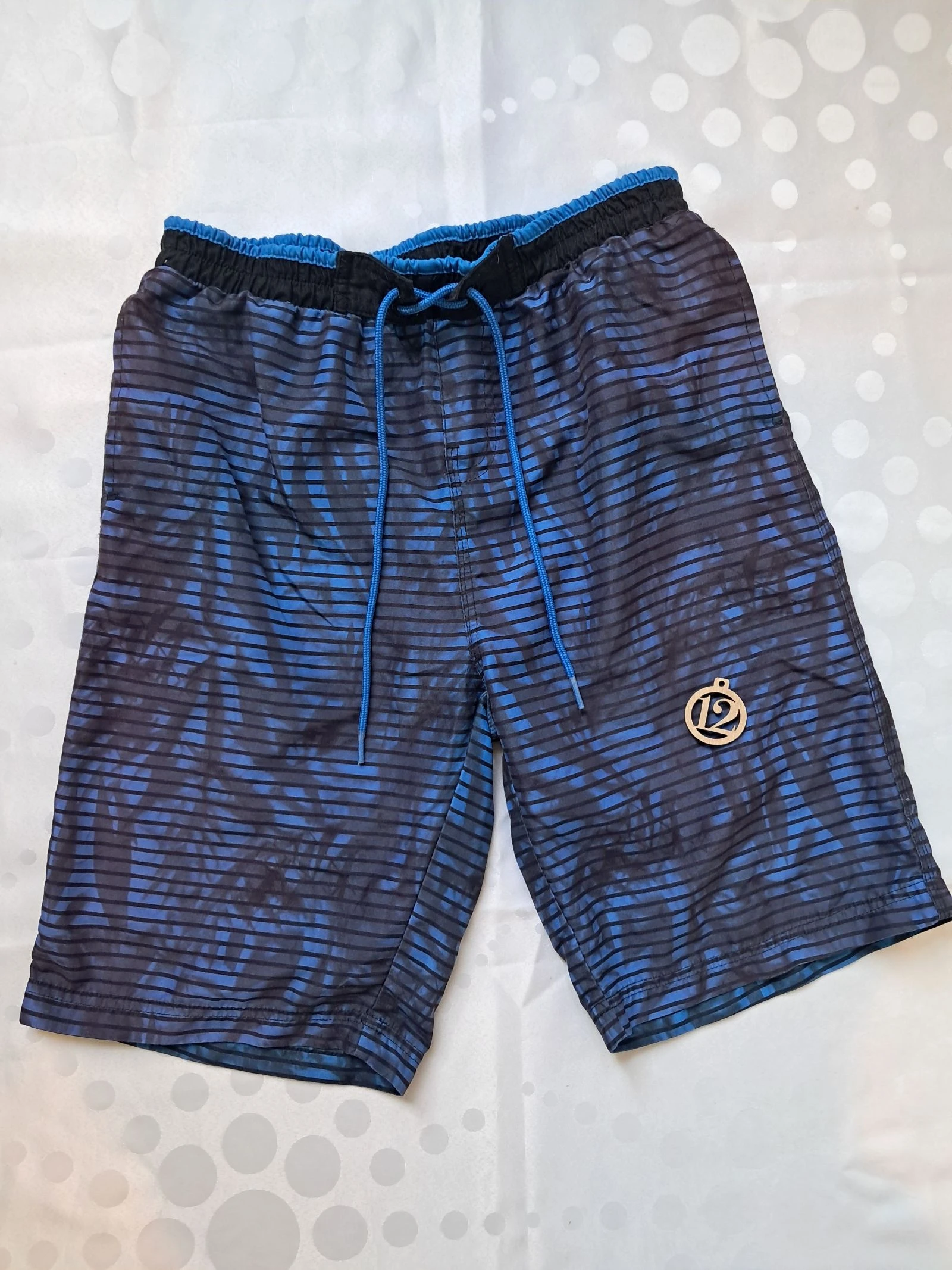 Bermuda de bain taille 12ans 
